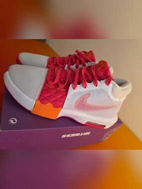 Brand New- Nike LeBron Witness 8. Size 9 Men/10.5 Womens.